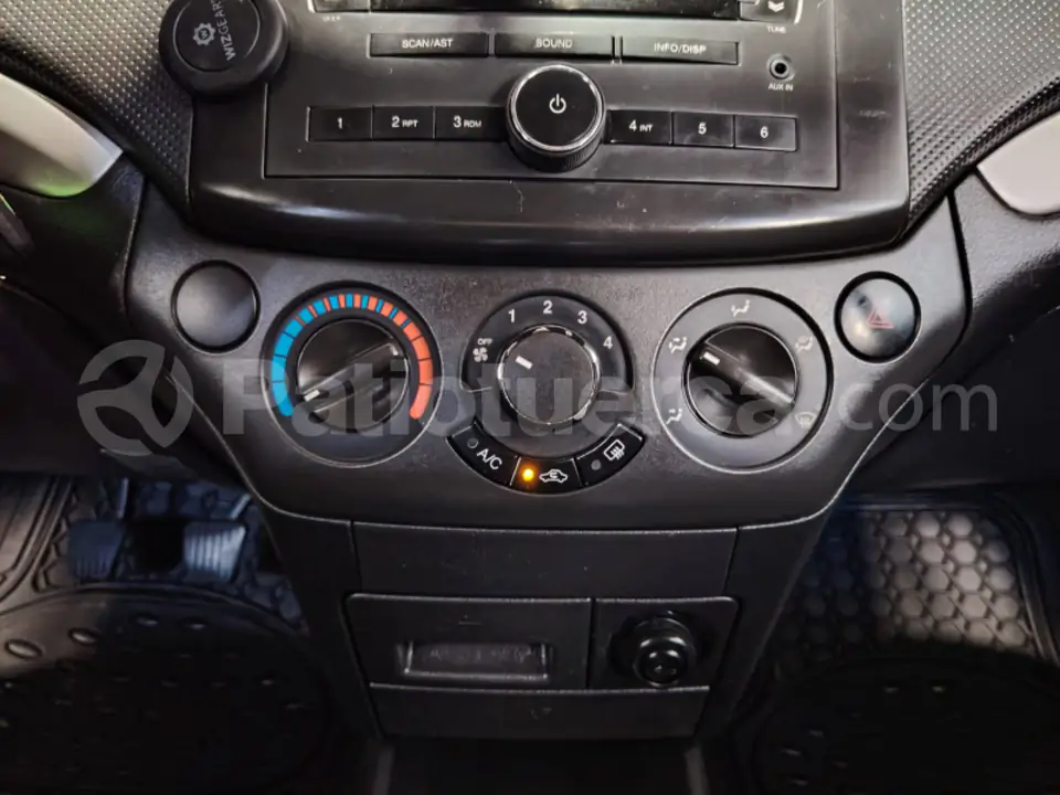 Foto 11 de Chevrolet Aveo Emotion