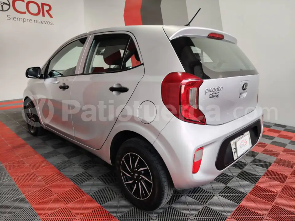 Foto 6 de Kia PICANTO LX