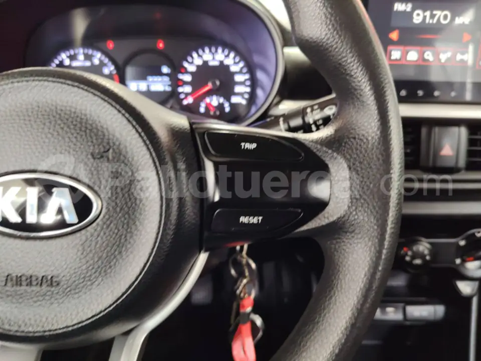 Foto 21 de Kia PICANTO LX