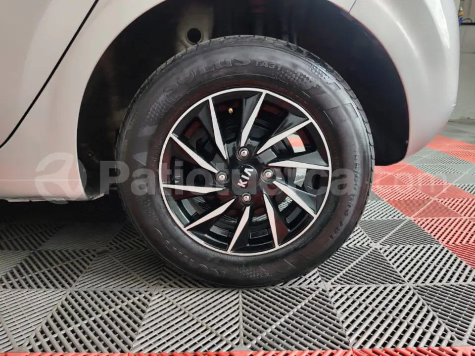 Foto 25 de Kia PICANTO LX