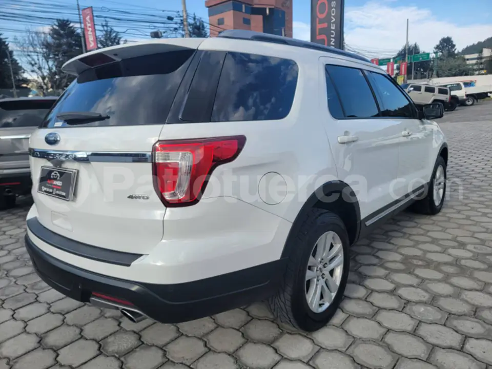 Foto 4 de Ford Explorer XLT