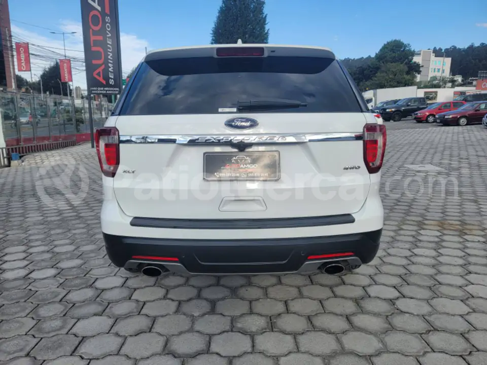 Foto 5 de Ford Explorer XLT