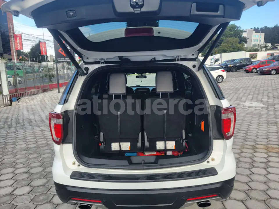 Foto 6 de Ford Explorer XLT