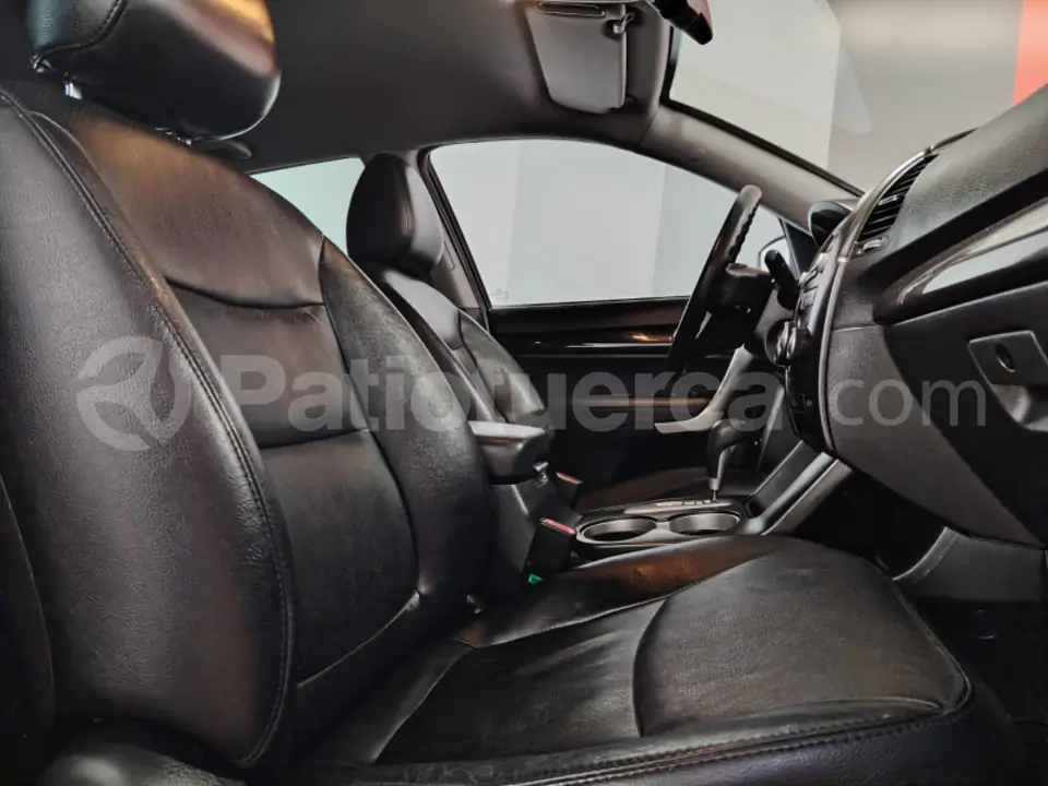 Foto 20 de Kia SORENTO GLS