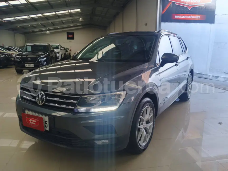 Foto 3 de Volkswagen Tiguan Trendline