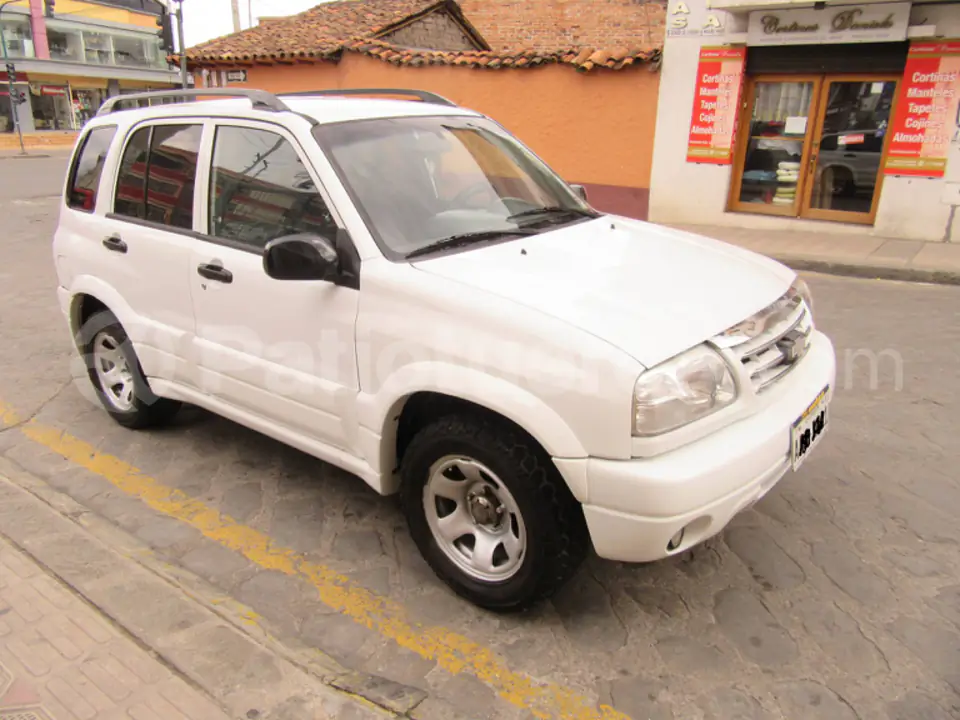 Foto 1 de Chevrolet Grand Vitara 5p 4x2