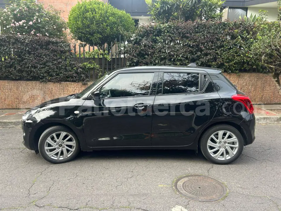 Foto 4 de Suzuki Swift