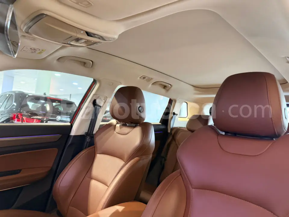 Foto 24 de Geely AZCARRA HYBRID