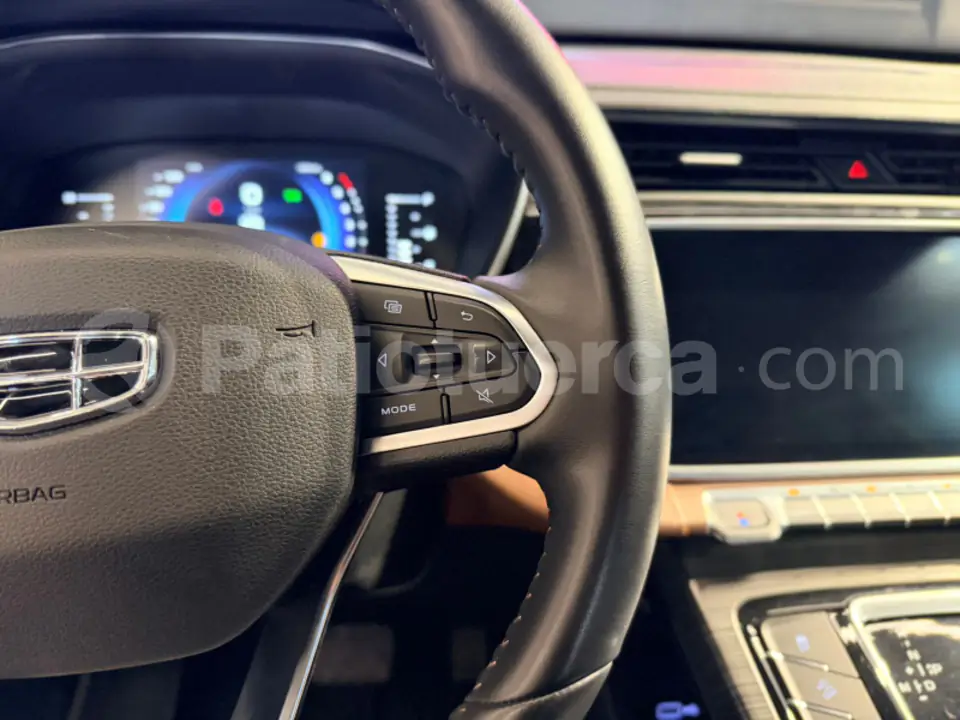 Foto 26 de Geely AZCARRA HYBRID