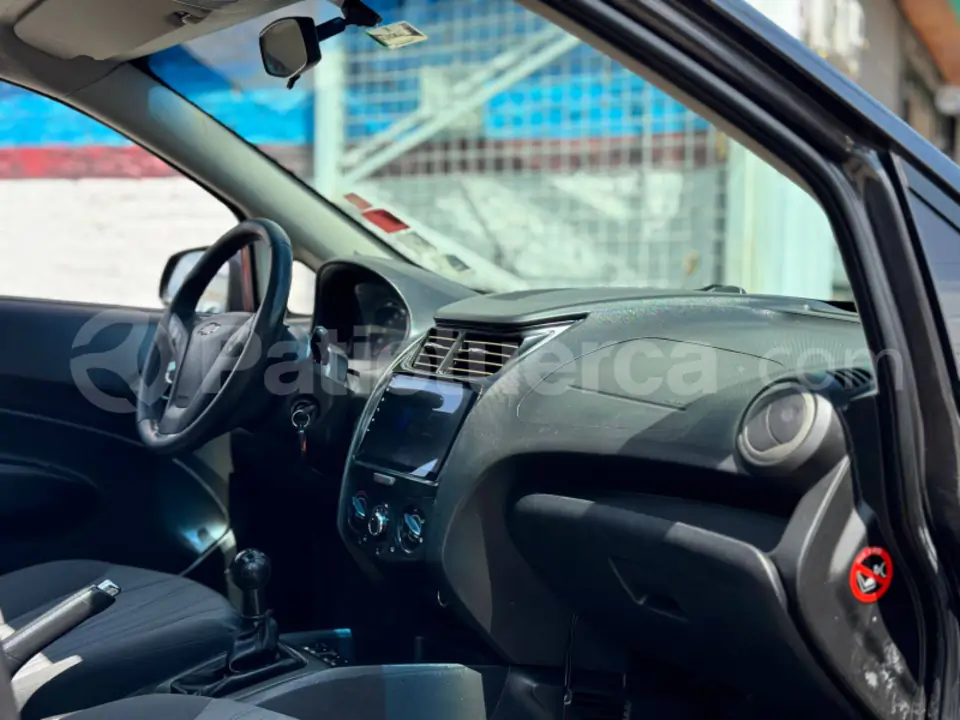 Foto 16 de Chevrolet SAIL LTZ