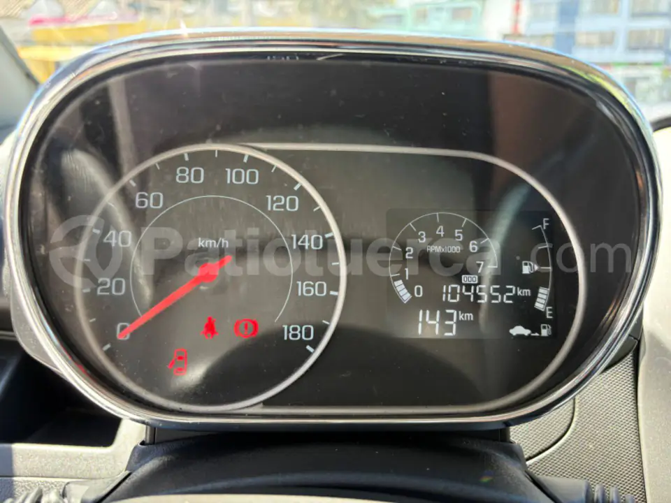 Foto 10 de Chevrolet Spark GT