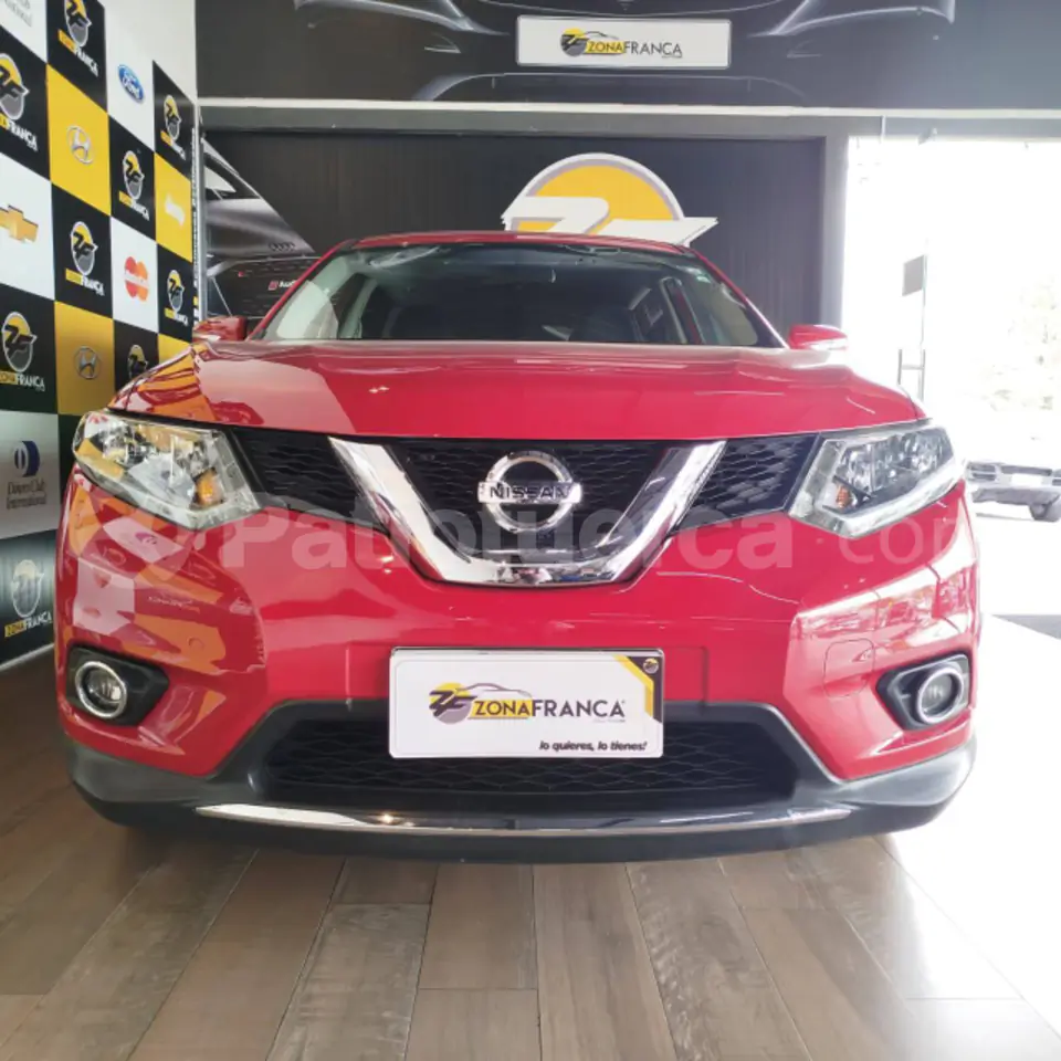 Foto 2 de Nissan X-Trail Sense