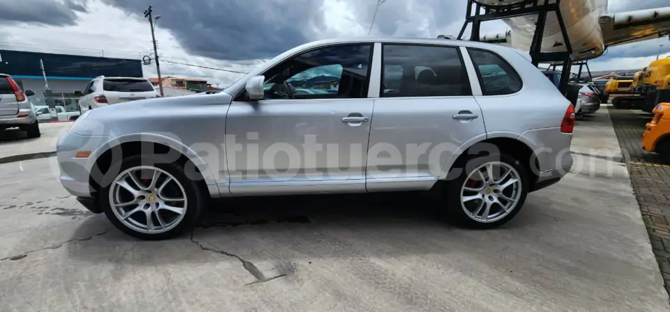 Foto 4 de Porsche Cayenne S