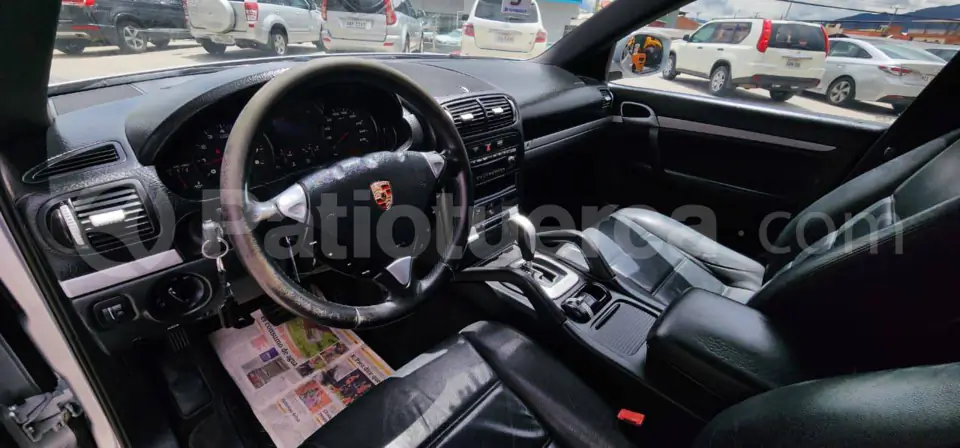 Foto 11 de Porsche Cayenne S