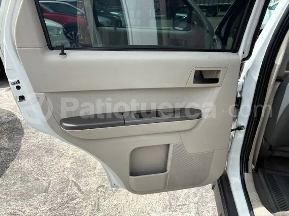 Foto 12 de Ford Escape