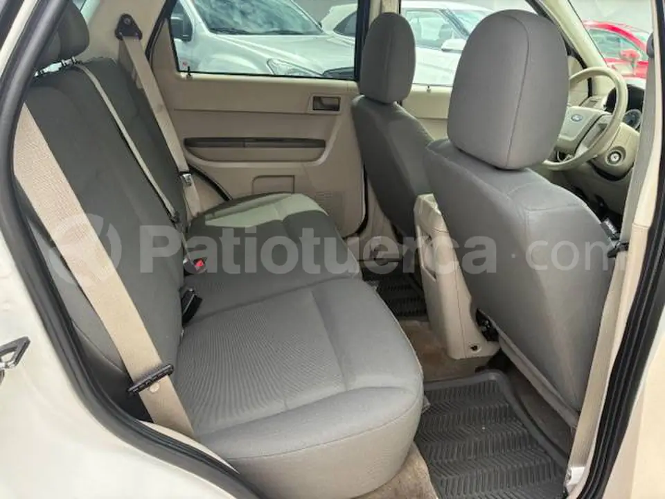 Foto 15 de Ford Escape