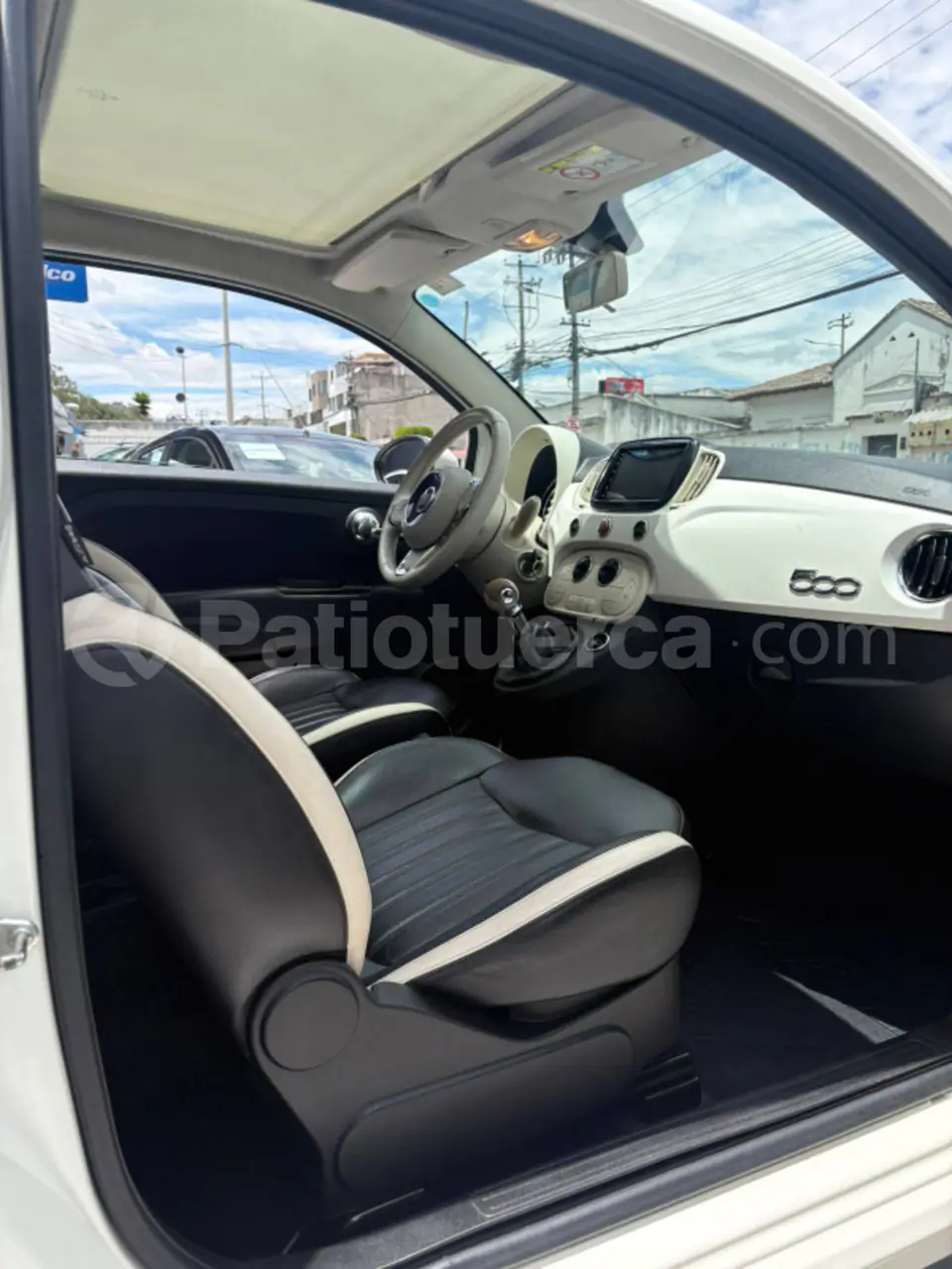 Foto 9 de Fiat 500 LOUNGE