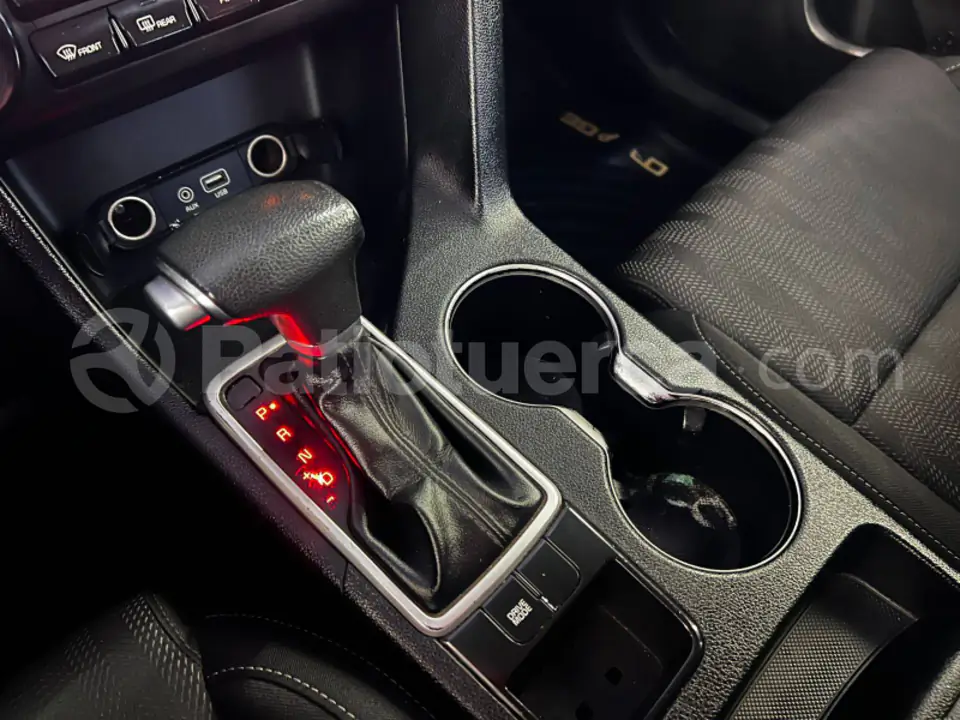 Foto 18 de Kia SPORTAGE R GTI