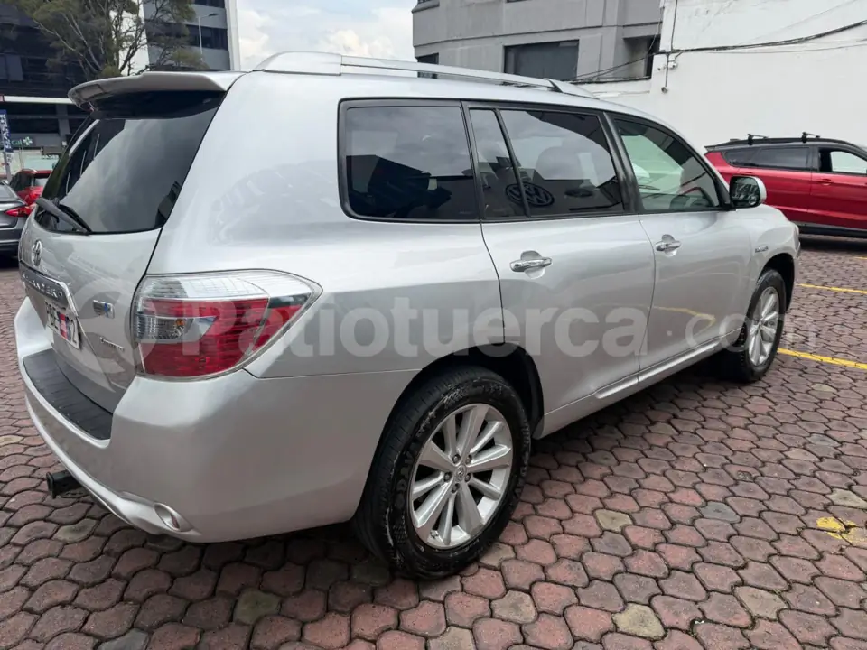 Foto 6 de Toyota Highlander Limited Hibrido