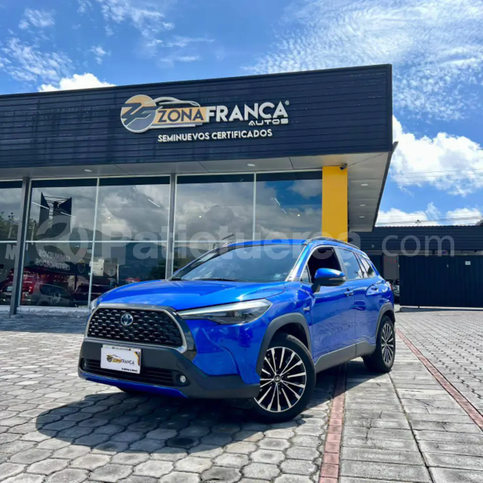 Foto 1 de Toyota Corolla Cross Mid