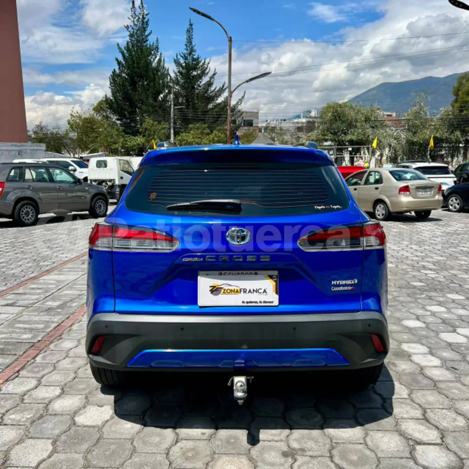 Foto 8 de Toyota Corolla Cross Mid