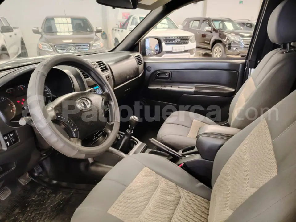 Foto 9 de Great Wall WINGLE STEED 2.0T 4X4  CS