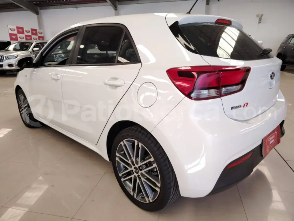 Foto 3 de Kia Rio