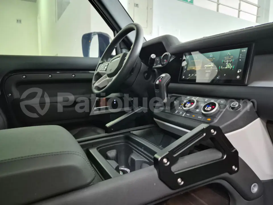 Foto 10 de Land Rover Defender 90
