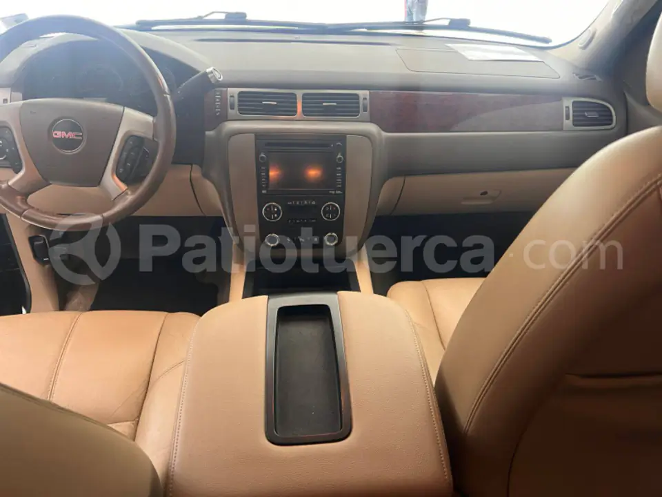 Foto 7 de GMC Yukon Hibrido
