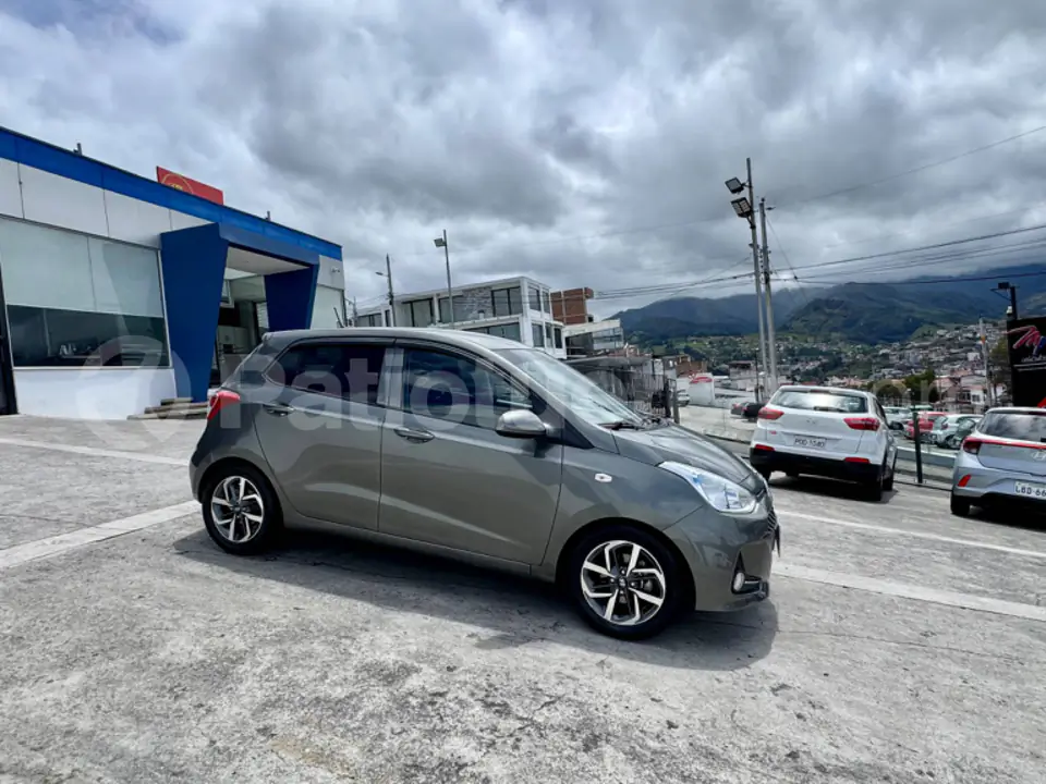 Foto 1 de Hyundai GRAN I10