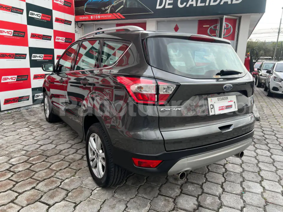 Foto 9 de Ford Escape