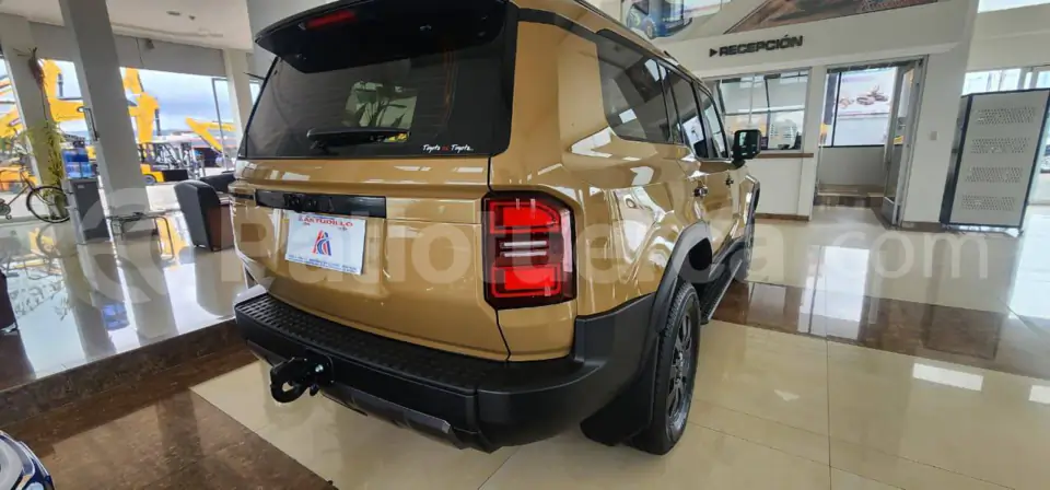 Foto 4 de Toyota Land Cruiser Prado