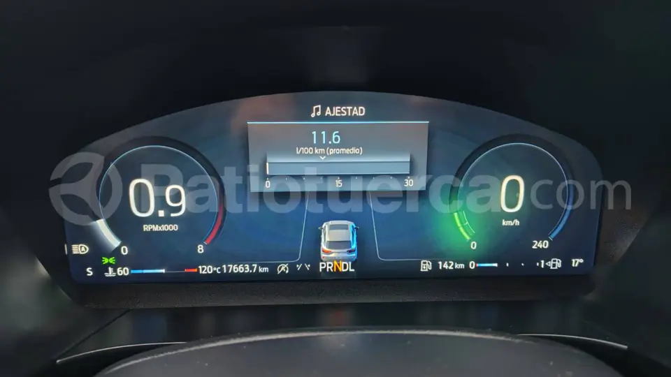 Foto 11 de Ford Escape Titanium