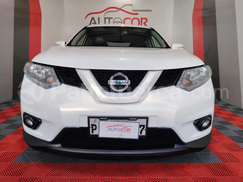 Foto 4 de Nissan XTRAIL SENSE