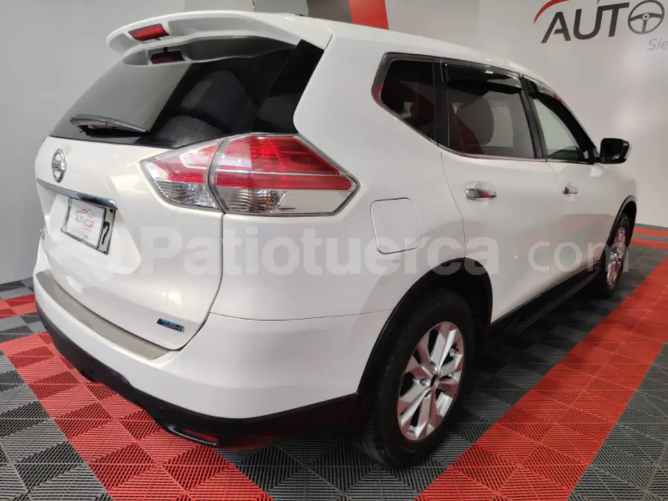 Foto 6 de Nissan XTRAIL SENSE