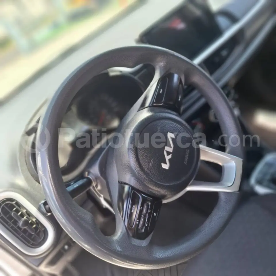 Foto 7 de Kia PICANTO EX