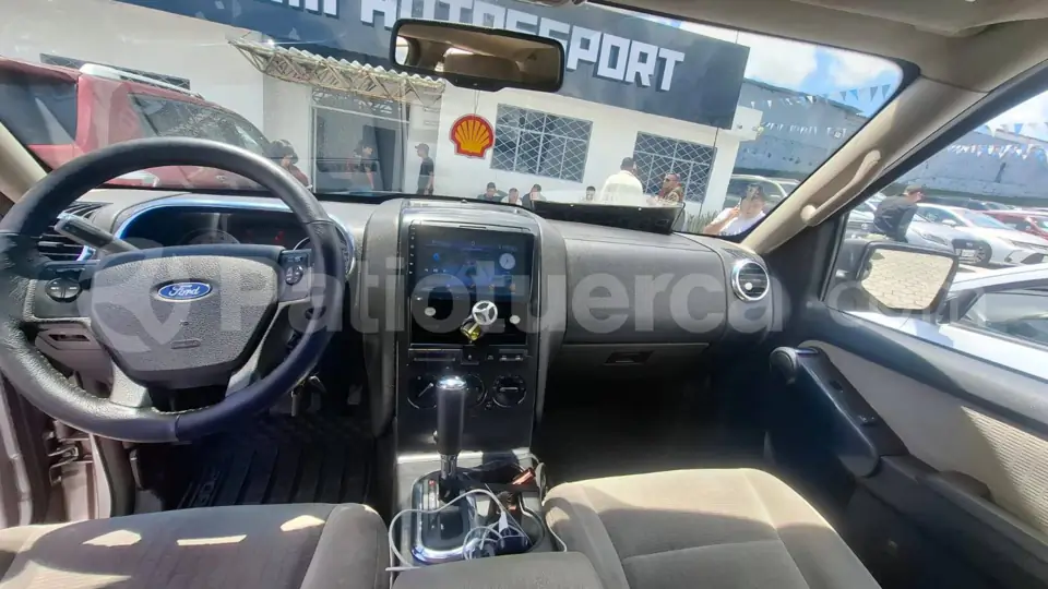 Foto 5 de Ford Explorer Sport Trac