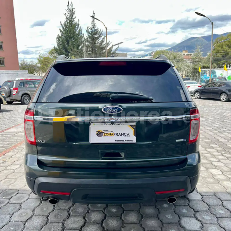 Foto 8 de Ford Explorer Base