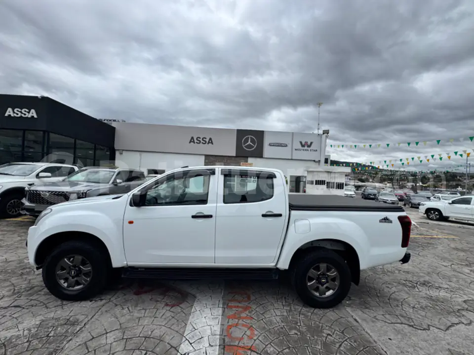 Foto 8 de Chevrolet D-MAX HI RIDE CRDI