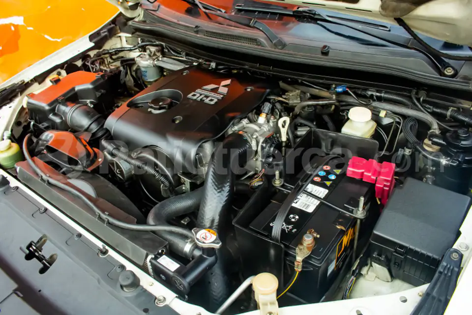 Foto 9 de Mitsubishi L200 Sportero