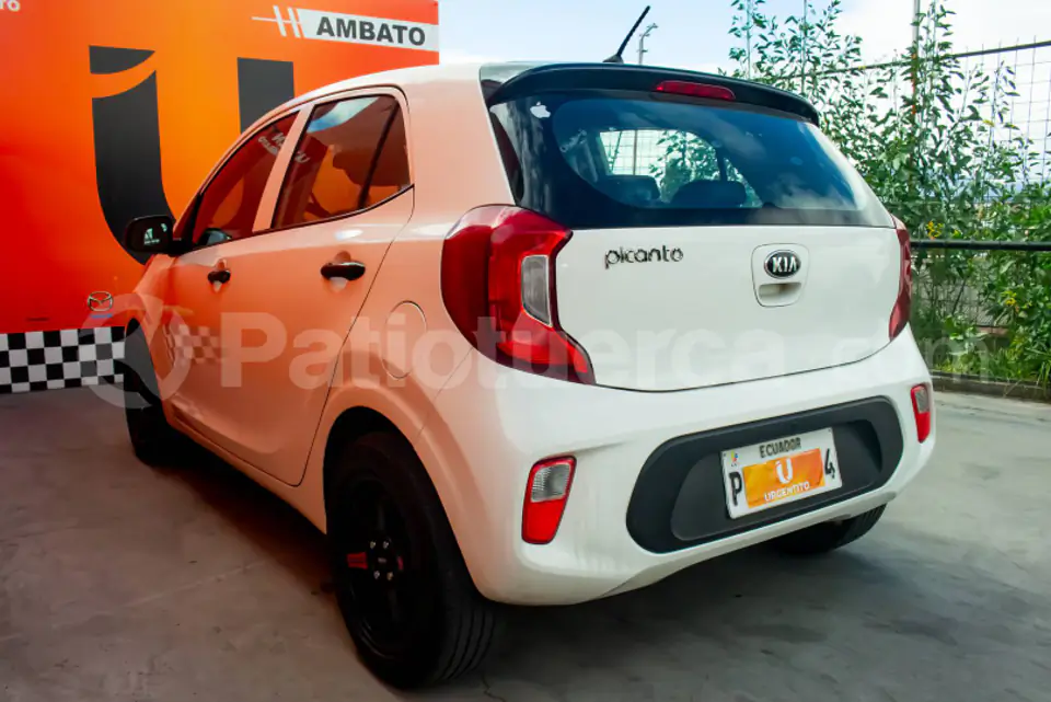 Foto 5 de Kia PICANTO LX