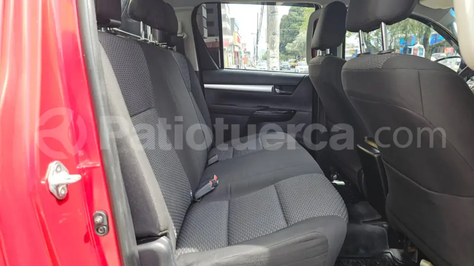 Foto 18 de Toyota NEW HILUX 2.4 CD 4X4