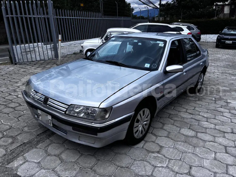 Foto 3 de Peugeot Berlina 605 SV 3.0