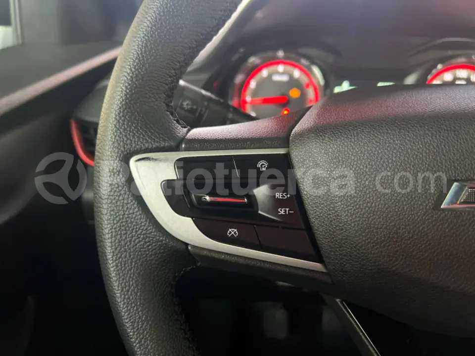 Foto 17 de Chevrolet ONIX