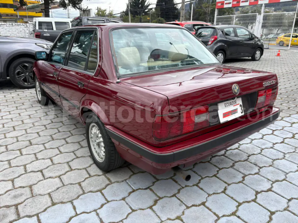 Foto 6 de BMW 320i