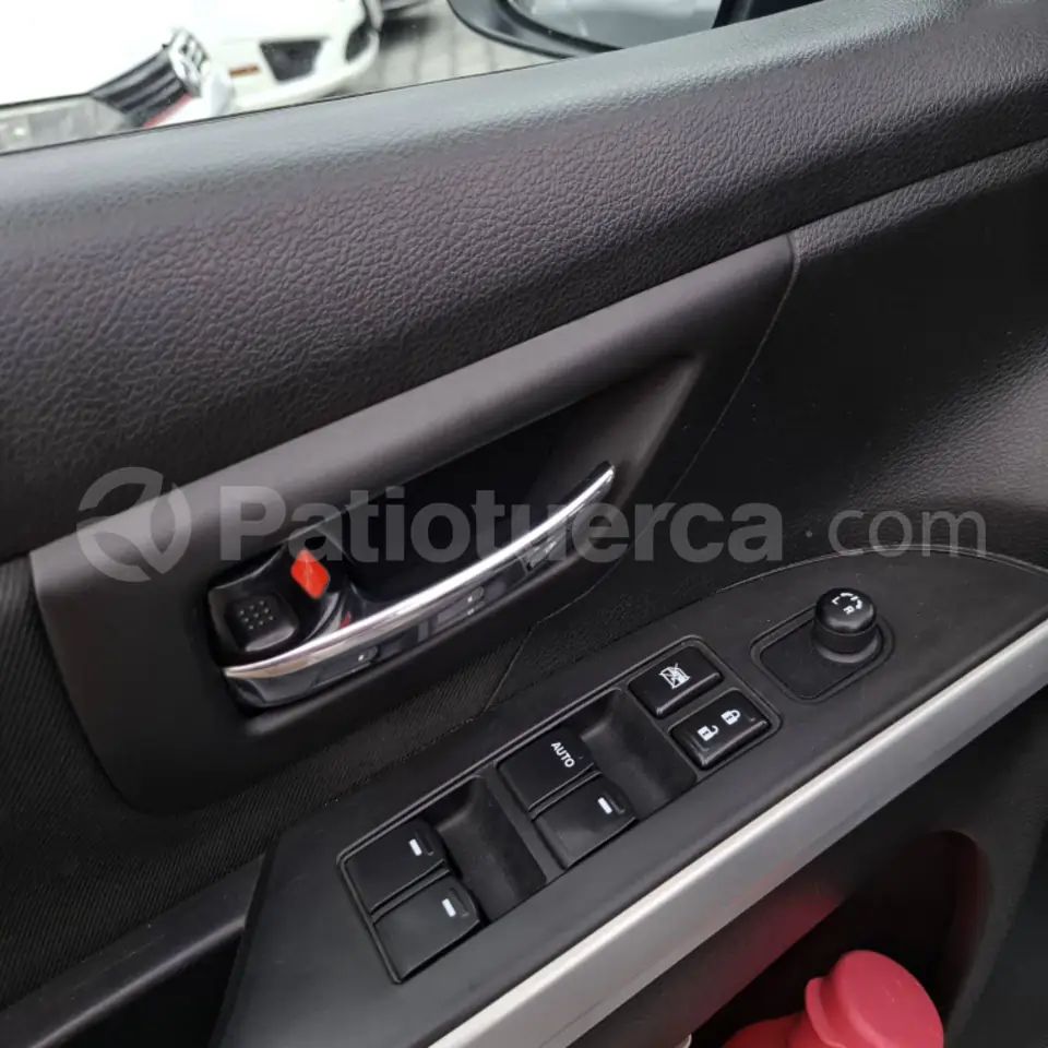 Foto 10 de Suzuki Scross