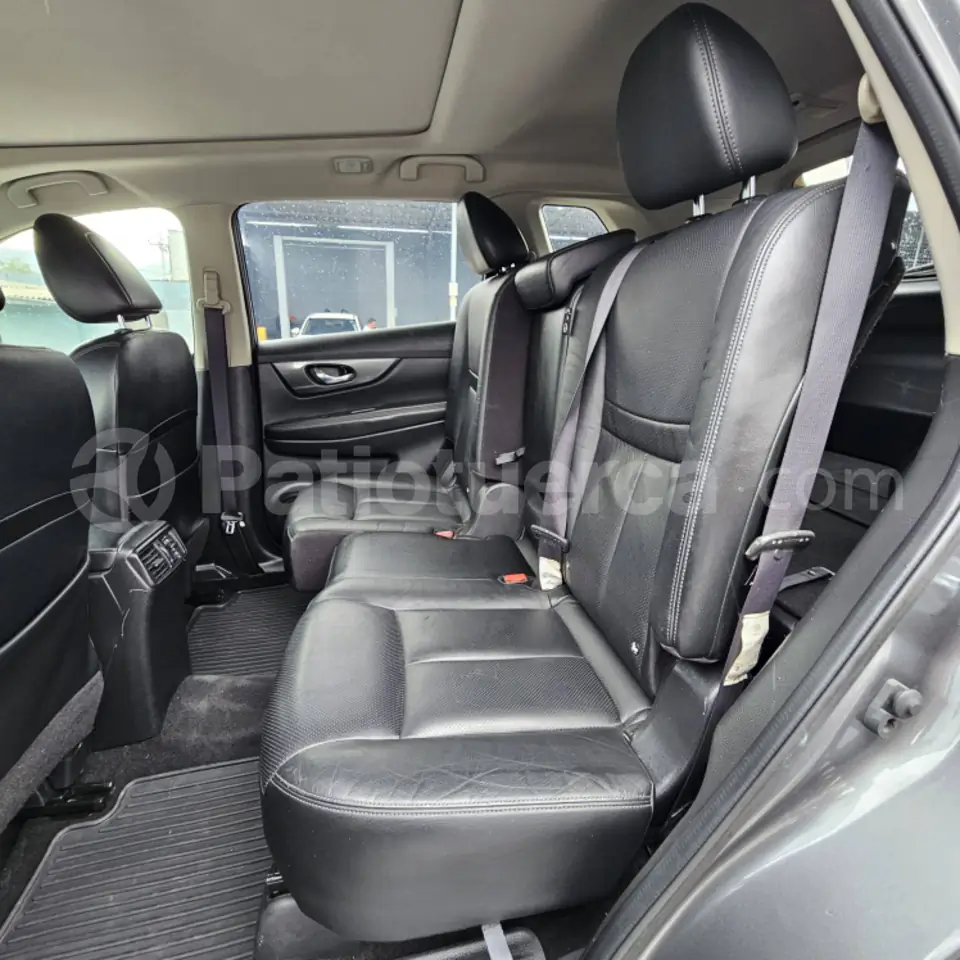 Foto 7 de Nissan XTRAIL EXCLUSIVE