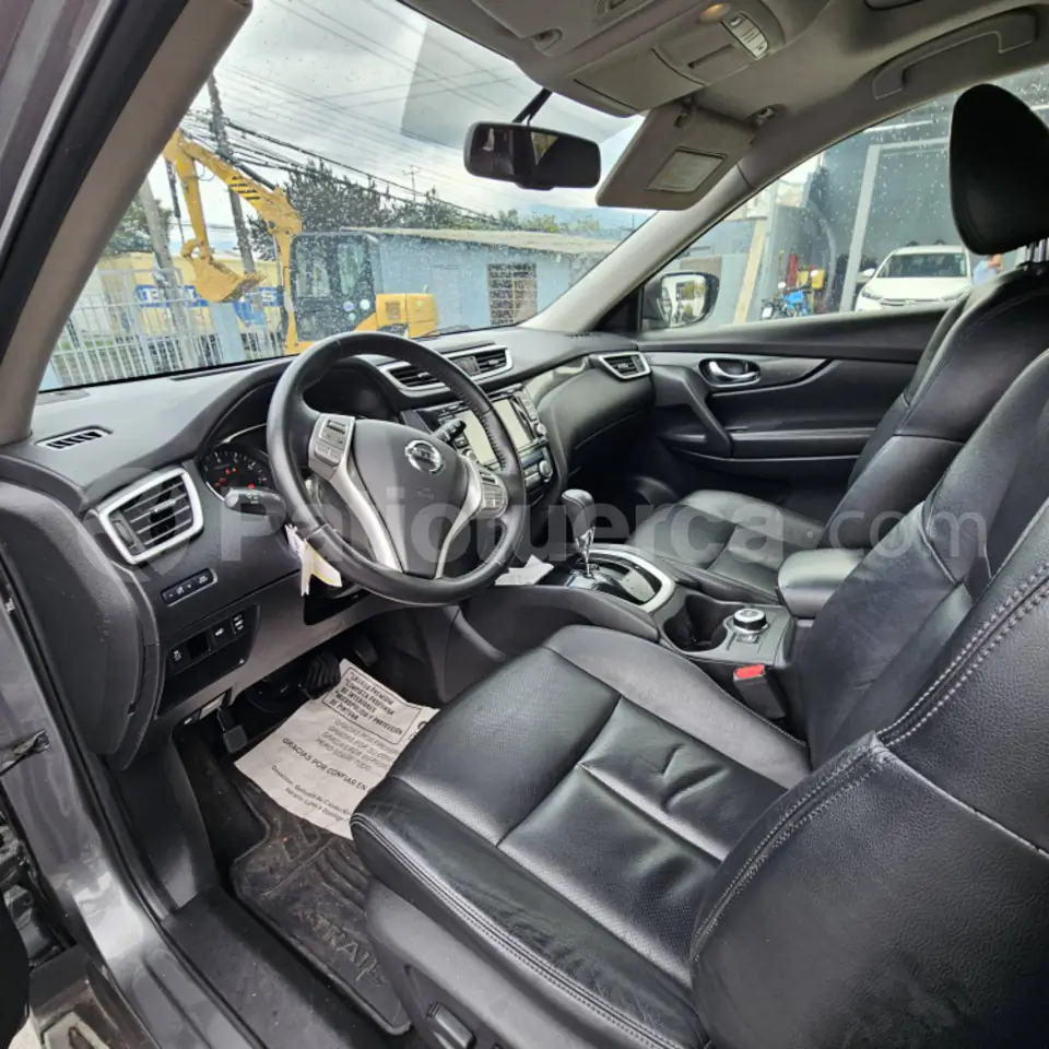 Foto 17 de Nissan XTRAIL EXCLUSIVE