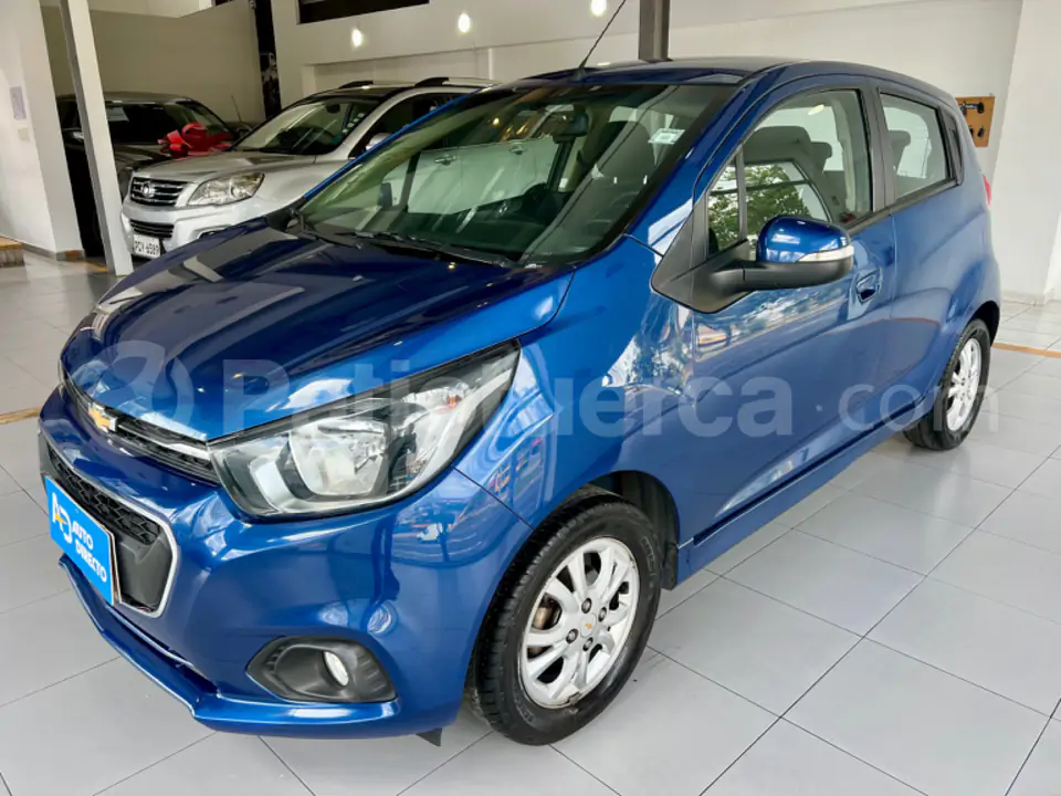 Foto 2 de Chevrolet Spark GT LTZ