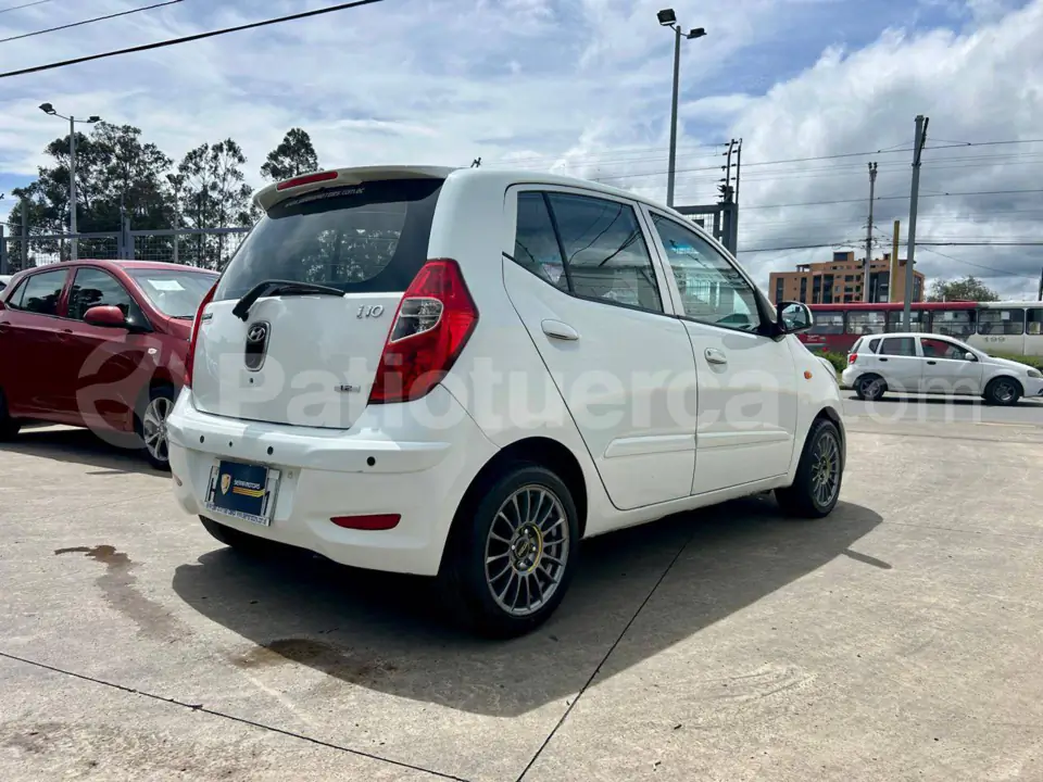 Foto 3 de Hyundai i10